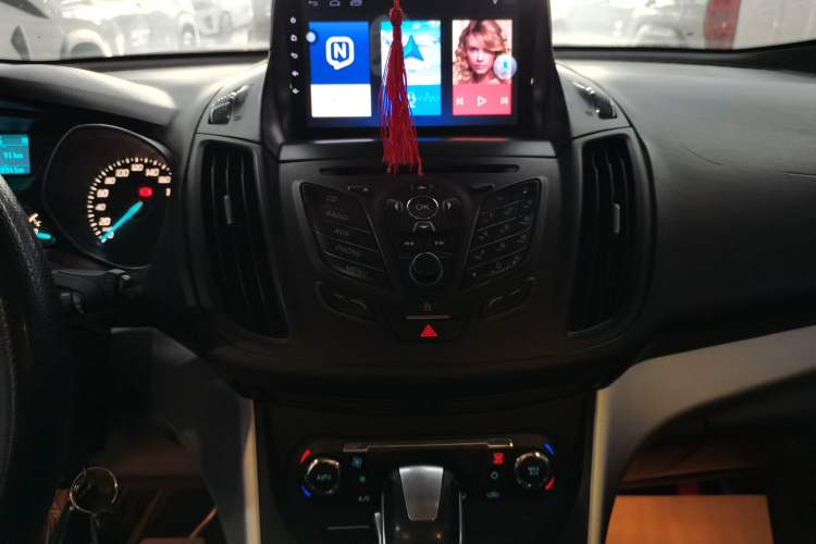 Used Ford Kuga 2013 1.6L GTDi Two-Wheel-Drive Trend Model
