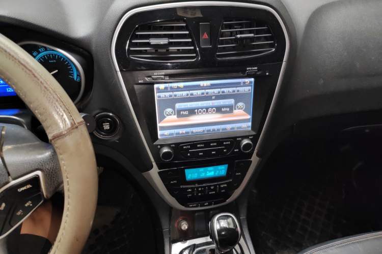 Used GAC Trumpchi GS5 Super 2015 1.8T Automatic Two-Wheel Drive Elite Edition