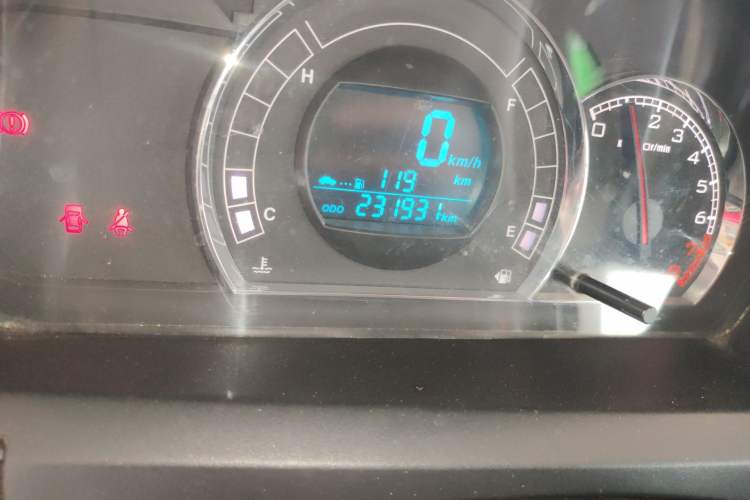 Used Great Wall M4 2014 1.5L Manual Luxury Model Odometer Close Up