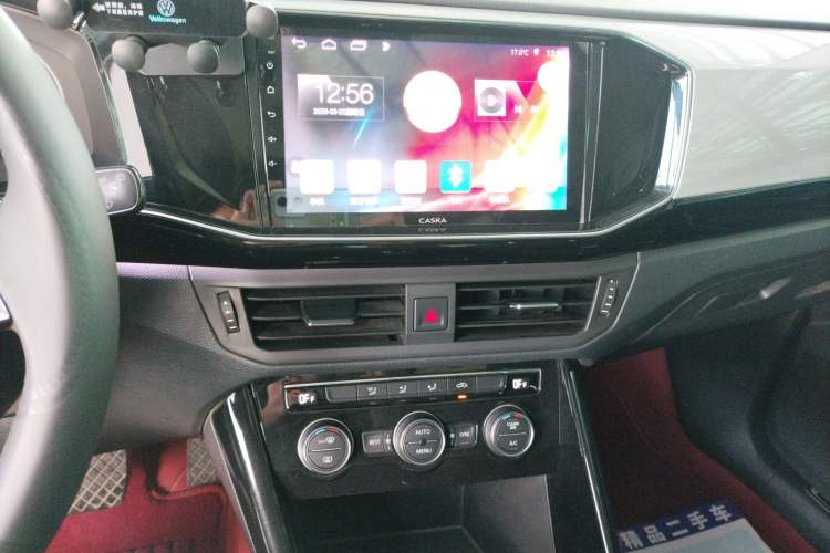 Used Volkswagen Tayron 2019 330TSI Two-Wheel Drive Luxury Model China VI Standard Audio And AC Panel