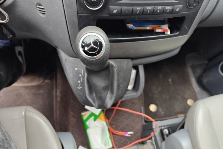 Used Mercedes-Benz Vito 2010 2.5L Business Edition
