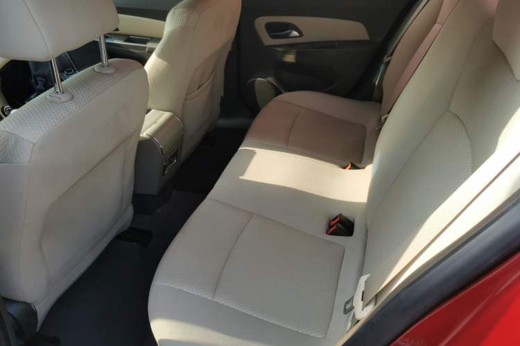 Used Chevrolet Cruze 2015 1.5L Classic SL MT