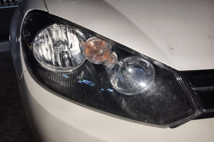 Used Volkswagen Golf 2012 1.4TSI Automatic Luxury Edition Right Front Headlight