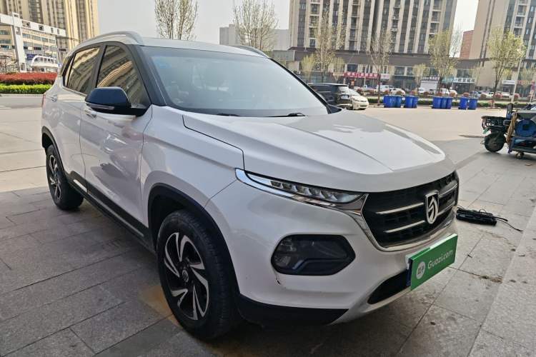 Used Baojun 510 2017 1.5L Manual Luxury Model Exterior 1