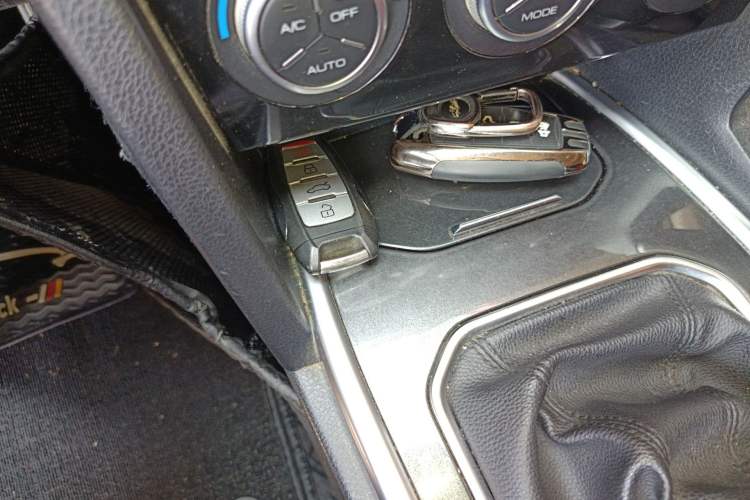 Used Haval H6 2018 Red-Label Sport Version 1.5T Manual Two-Wheel Drive Elite Model
