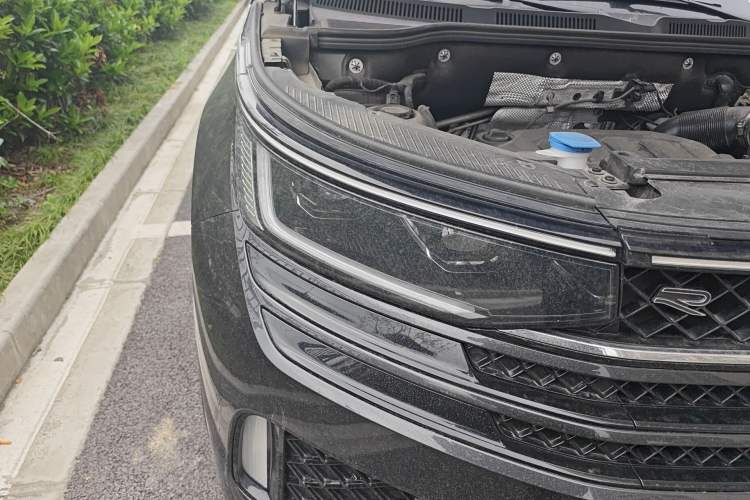 Used Volkswagen Tavendor 2024 380TSI All-Wheel-Drive R-Line Cruise Premium Edition
