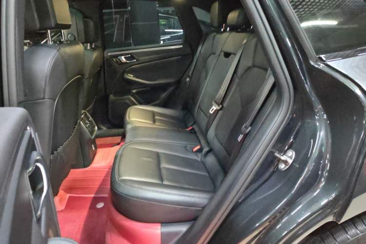 Used Porsche Macan 2024 Macan 2.0T