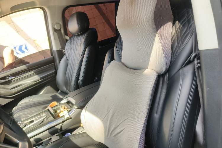 Used SAIC MAXUS G20 2021 Facelifted PLUS 2.0T Gasoline Automatic Luxury Edition