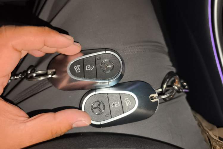 Used Mercedes-Benz C-Class 2022 C 200 L Sport Edition Vehicle Key
