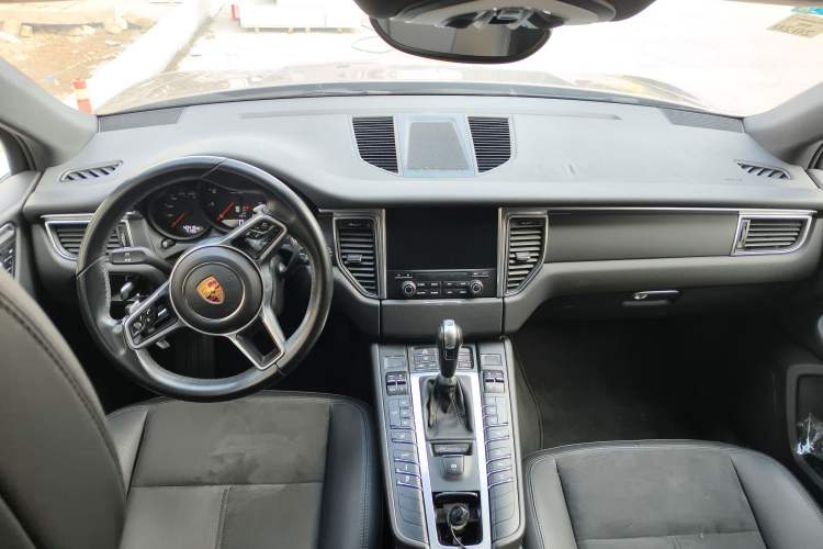 Used Porsche Macan 2017 Macan 2.0T
