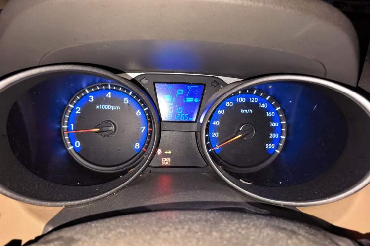 Used Hyundai ix35 2012 2.0L Automatic Two-Wheel Drive Elite Edition GLS