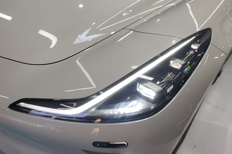 Used IM LS7 2023 90 kWh Elite Rear-Drive Version
