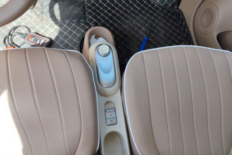 Used Wuling Hongguang MINIEV 2025 Four-Door Version Zhenxiang+ Edition
