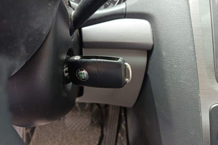 Used Skoda Octavia 2012 2.0L Automatic Yijie Version Vehicle Key