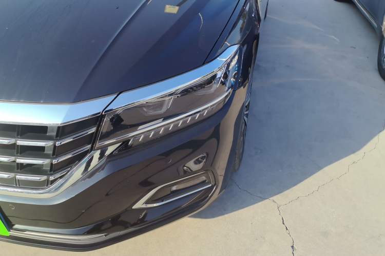 Used Volkswagen Passat 2019 330TSI Luxury Edition China VI Standard