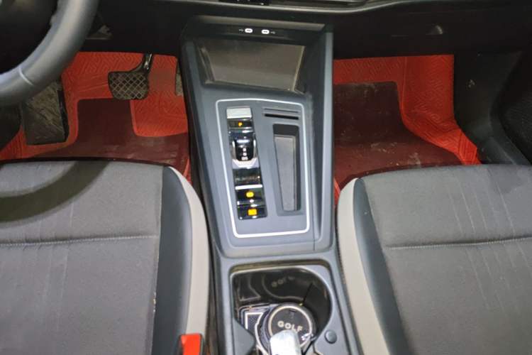 Used Volkswagen Golf 2021 280TSI DSG Pro Gear Lever