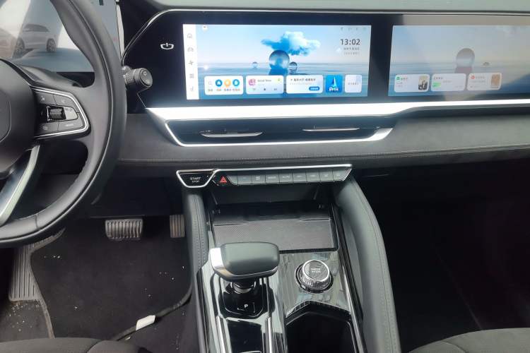 Used Geely Auto Monjaro L 2024 2.0TD High-Power Automatic Two-Wheel Drive Skyline Edition