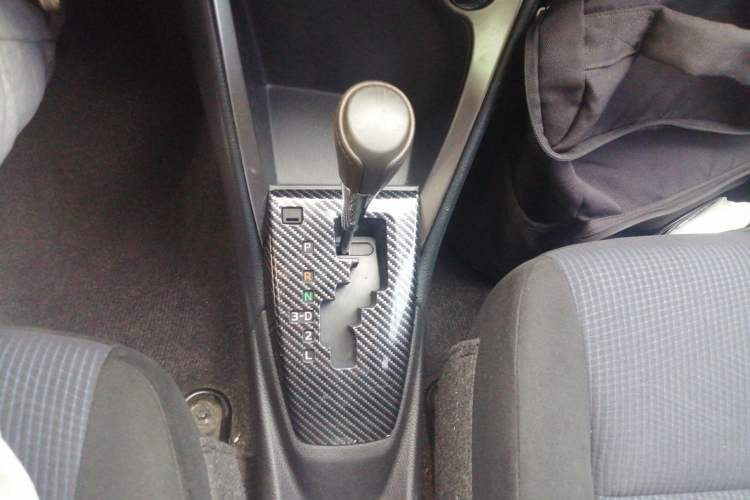 Used Toyota YARiS L Zhi Xuan 2015 1.5E Automatic Charm Edition