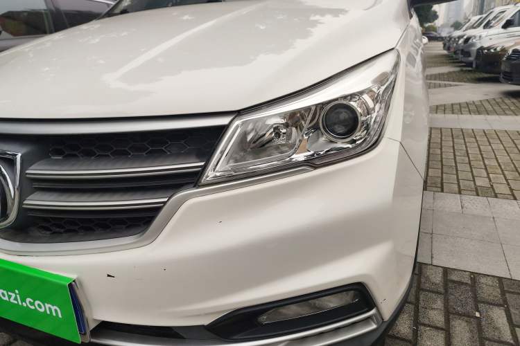 Used Baojun 730 2021 1.5L Manual Fashion Version 7 Seats Left Front Headlight