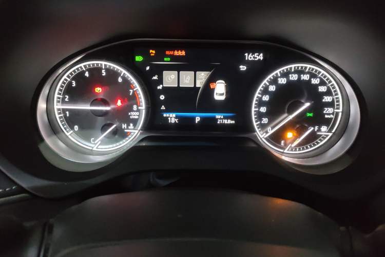 Used Toyota Harrier 2022 2.0L CVT Two-Wheel Drive Luxury Edition