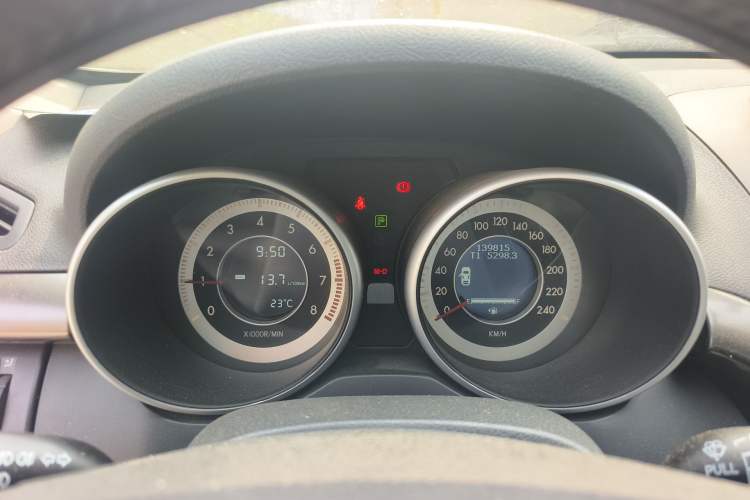 Used Bestune X80 2015 2.0L Automatic Comfort Anniversary Edition
