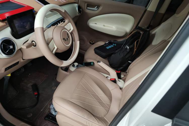 Used Wuling Hongguang MINIEV 2025 Four-Door Version Advanced Edition
