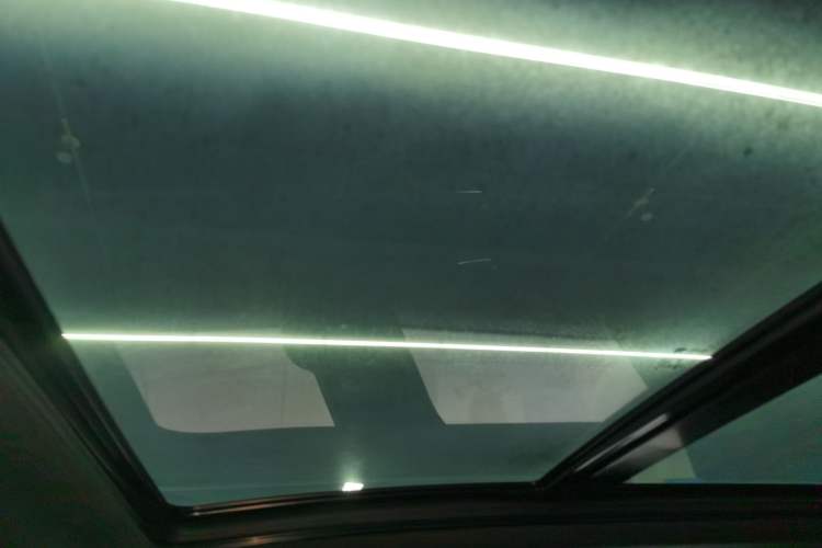 Used Cadillac XT4 2018 28T Two-Wheel Drive Leading Version