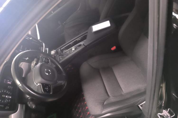 Used Volvo S90 2019 T4 Zhiyi Edition