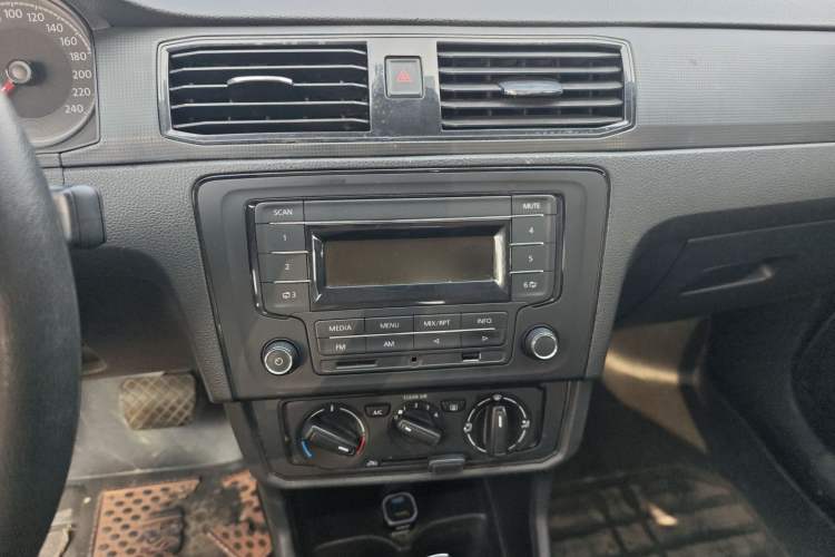 Used Volkswagen Santana 2017 Haval H6 1.6L Automatic Fashion Edition