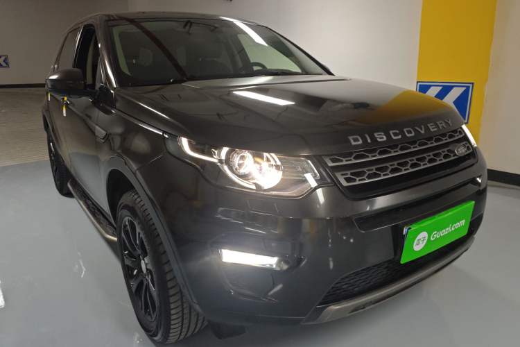 Used Land Rover Discovery Sport 2018 240 PS SE Version
