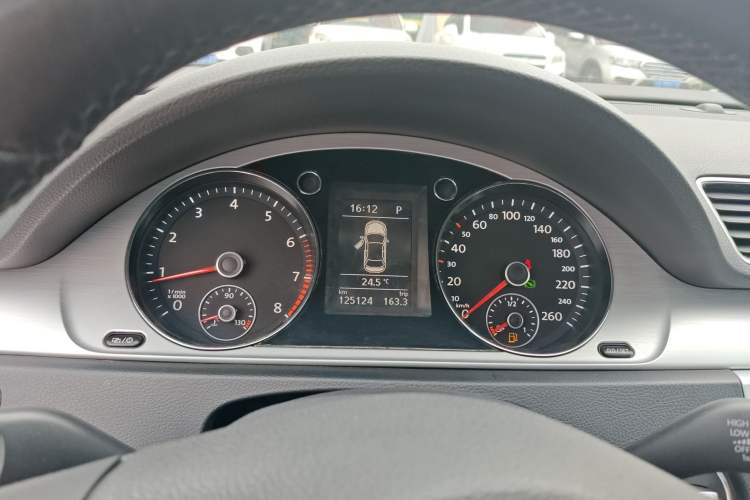 Used Volkswagen Magotan 2015 1.8TSI Advanced Model Instrument Cluster