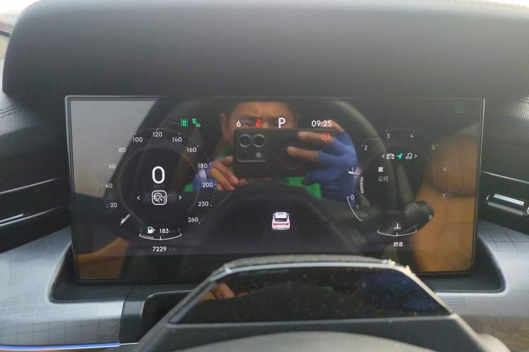 Used Lynk & Co 09 2024 2.0T Four-Wheel Drive Sport Edition Five Seats
