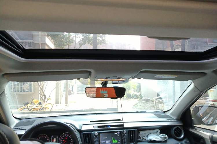 Used Toyota RAV4 2016 2.5L Automatic 4x4 Elite Edition