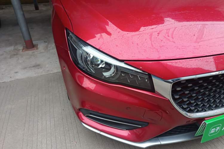 Used MG 6 New Energy 2018 45T E-DRIVE Intelligent Drive Hybrid PILOT Super Internet Edition Right Front Headlight