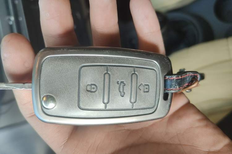 Used Volkswagen Touran 2013 1.4T Manual Comfort Edition 5-Seater
