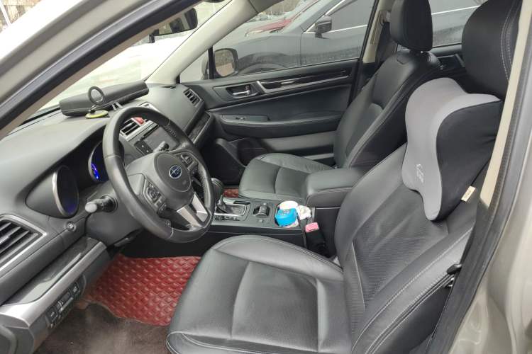 Used Subaru Outback 2015 2.5i Sport Navigation Edition Left Front Seat