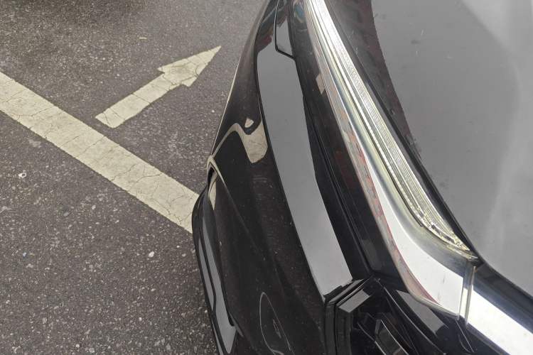 Used Honda CR-V 2023 2.0L eHEV Two-Wheel Drive Smart Brilliance Edition Right Front Headlight