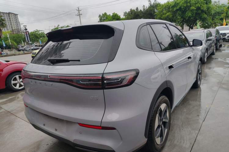 Used Geely Galaxy E5 2024 440km Launch Edition