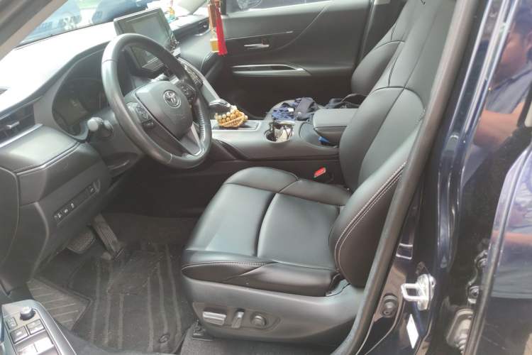 Used Toyota Harrier 2022 2.0L CVT Two-Wheel Drive Entry Version Left Front Seat