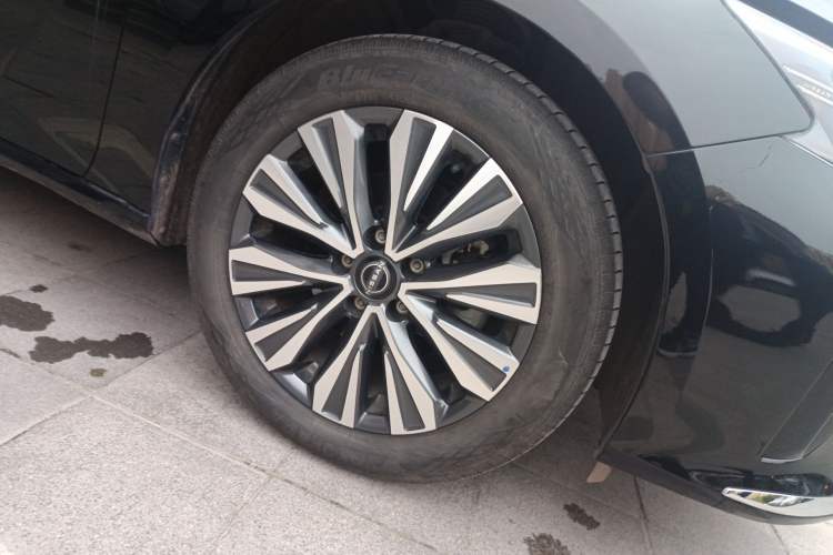 Used Nissan Teana 2022 2.0L XL-TLS Enjoyment Edition Right Front Wheel Hub