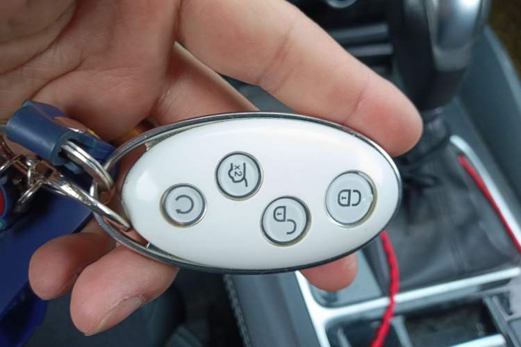 Used BYD Song MAX 2017 1.5T Automatic Smart Connect Prestige 7-Seater