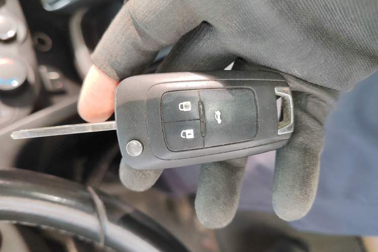 Used Chevrolet Monza 2021 320 Automatic Enjoyment Sunroof Edition