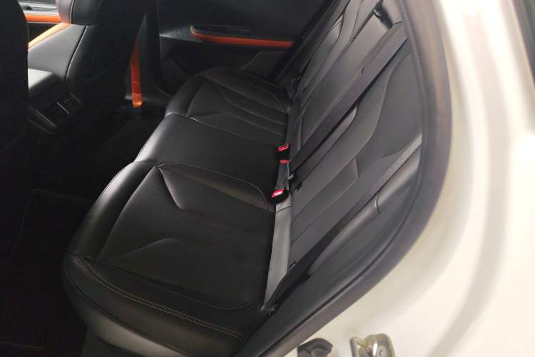 Used CHANGAN UNI-V 2023 1.5T Prestige Model
