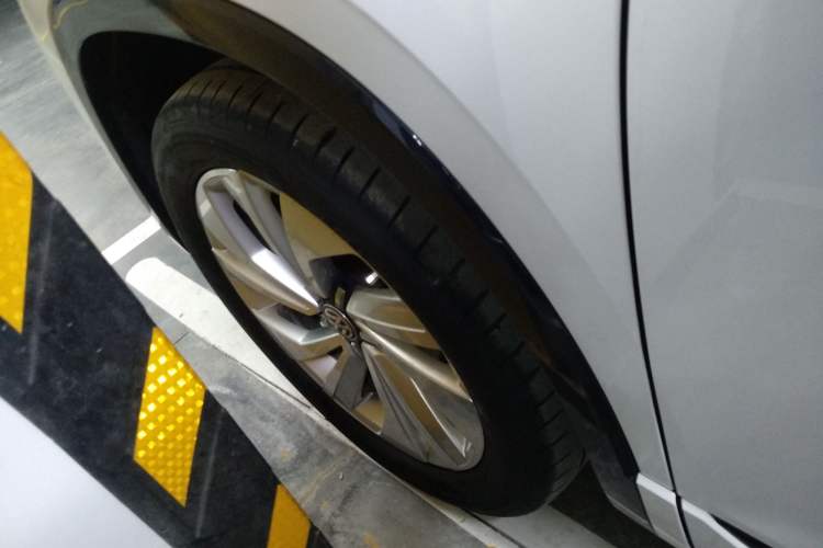 Used Volkswagen Tayron X 2020 330TSI Two-Wheel Drive Luxury Smart Connectivity Version
