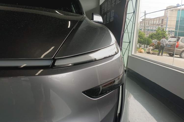 Used Tesla Model Y 2025 Rear-Wheel-Drive Version Left Front Headlight