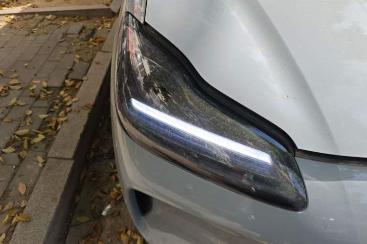 Used Wuling Bingo PLUS 2024 330 km Range Five-Seater Version
