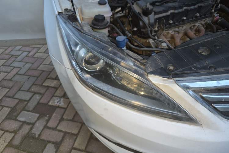 Used CHANGAN Eado 2016 1.6L Automatic Trend Model Right Front Headlight