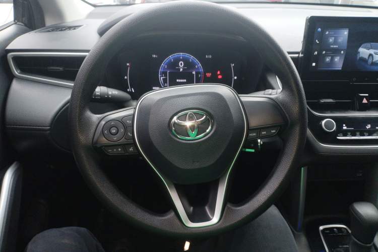 Used Toyota FRONTLANDER 2023 2.0L CVT Elite Edition Steering Wheel