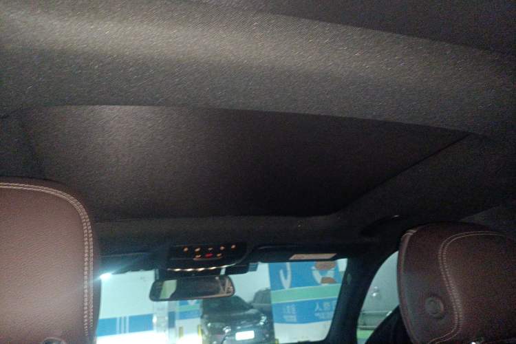 Used Mercedes-Benz GLC 2018 GLC 260 4MATIC Luxury Model