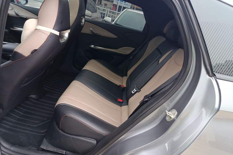 Used BYD Dolphin 2023 420 km Fashion Edition